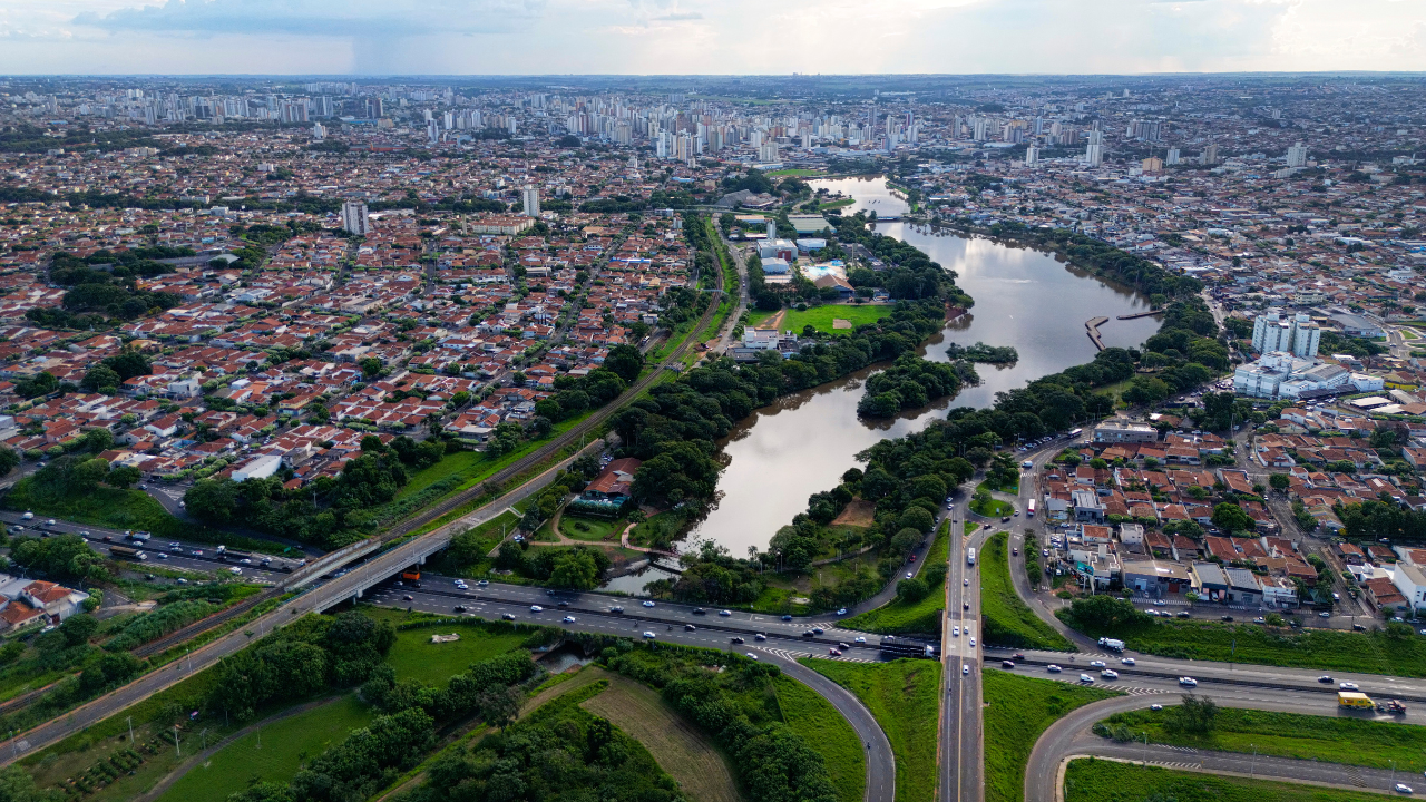 A cidade de São Paulo referência em medicina de ponta que atrai quem busca longevidade com vida leve