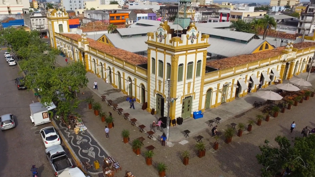 Casarões históricos, energia jovem e doces deliciosos fazem dessa cidade um lugar especial para viver