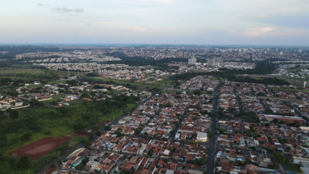 Essa cidade do interior de São Paulo, chamada de “Morada do Sol”, se destaca por sua qualidade de vida, educação e saúde pública