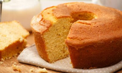 Bolo cinco xícaras preparado no liquidificador dispensa leite e cresce bem