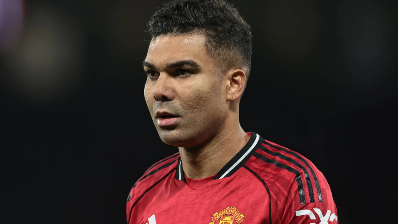 Saída de Casemiro abre caminho para novo meio de campo no Manchester United
