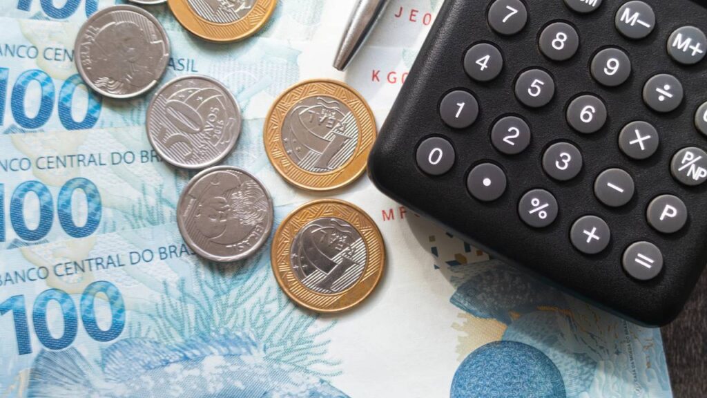 Organize seu dinheiro com esse método simples que faz sobrar no fim do mês