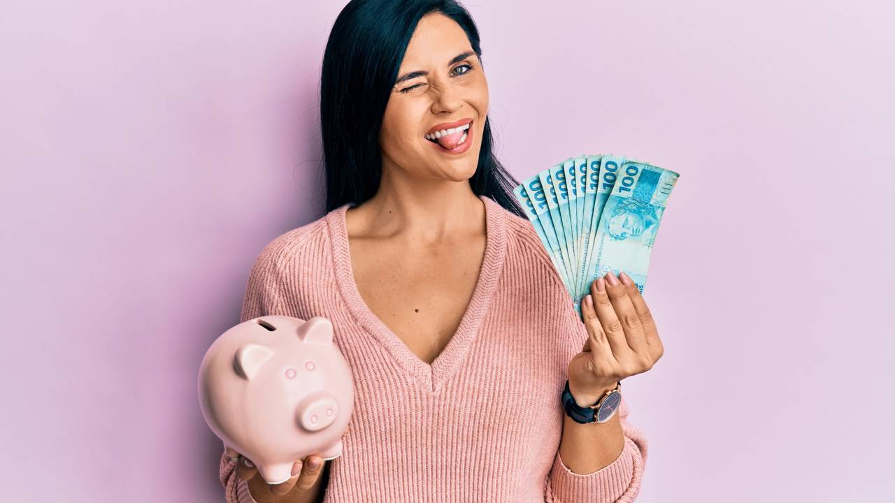 7 dicas para quem ganha pouco economizar dinheiro sem deixar de pagar o básico