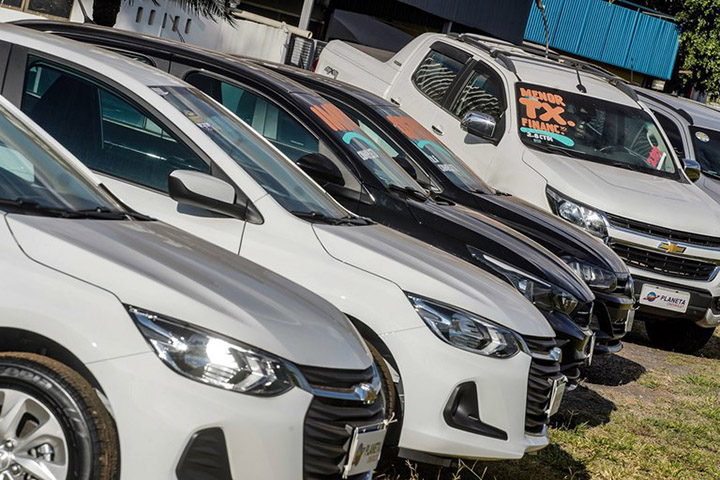 Carro zero km vale a pena mesmo? Entenda os prós e contras antes de comprar