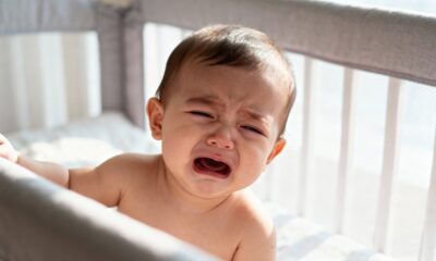 Sinais de que o sono do bebê não está suficiente e como isso afeta o desenvolvimento