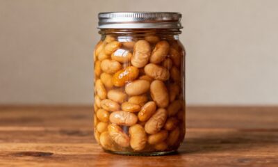 O cuidado simples com pote de vidro que faz o feijão cozido durar mais