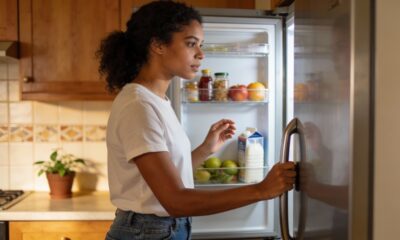 Abrir a geladeira com o corpo quente causa choque térmico ou isso é só um mito?