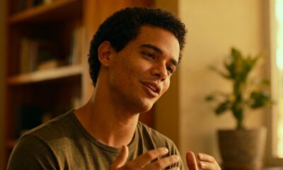 O que falar baixo diz sobre sua personalidade, segundo a psicologia