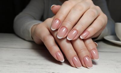 Melhor forma de cuidar da saúde das mãos com a tendência de unhas naturais em 2026