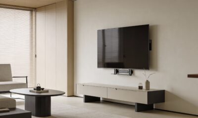 Adeus, painel de TV: a nova tendência mais barata, que aumenta o espaço da parede e deixa a sala mais bonita