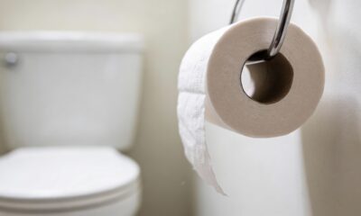 Pendurar o papel higiênico desse jeito pode causar problemas de higiene sem você perceber