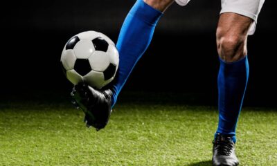 Jogadores livres no mercado 2026: 11 nomes famosos que estão sem clube e podem surpreender