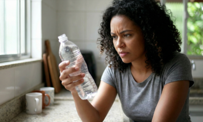 O que significa o número dentro do triângulo nas embalagens plásticas?