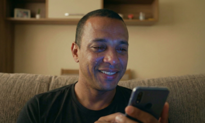 Psicologia explica por que algumas pessoas choram vendo comerciais emocionantes