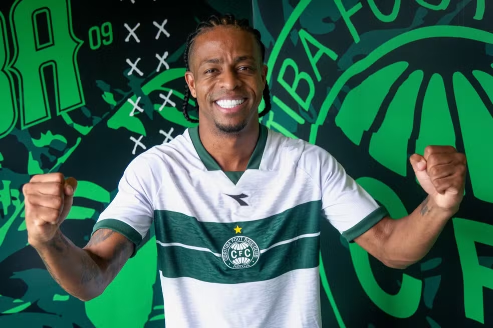 Keno, atacante do Coritiba