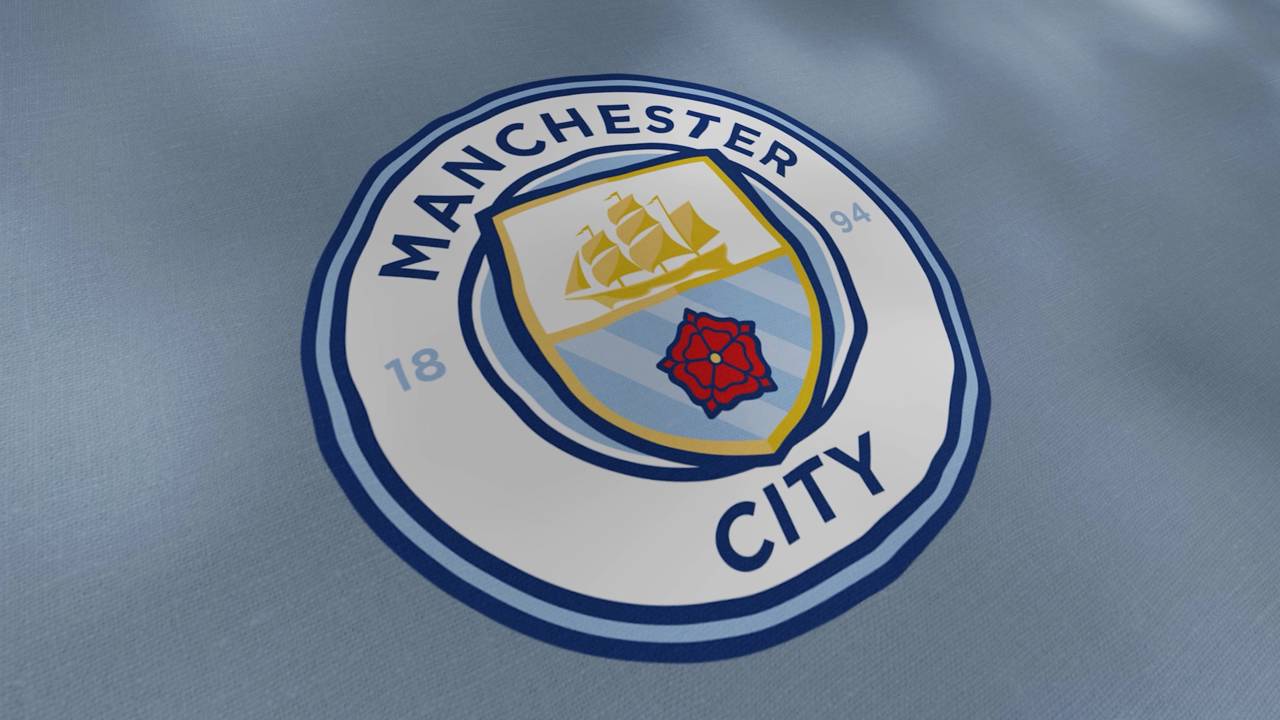 Com principal de defensor fora do City e outras ausências, o clube inglês precisa reorganizar a defesa