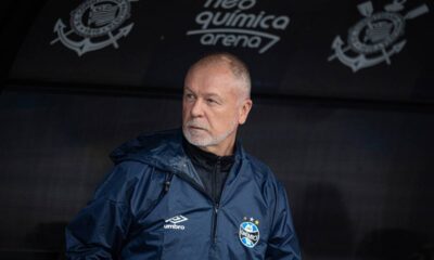 Mano Menezes assume missão de reconstruir a seleção do Peru