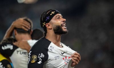 Memphis Depay avalia saída do Corinthians após ofertas dos Emirados Árabes
