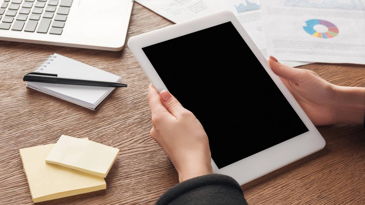 Os 7 melhores tablets para trabalho e estudo com desempenho real e custo-benefício