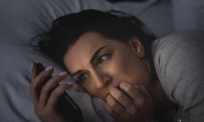 Como a tecnologia influencia a ansiedade moderna e afeta o equilíbrio emocional