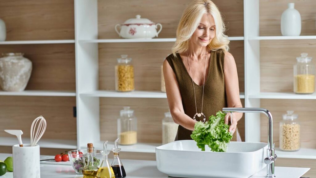 O vinagre entra na rotina de quem quer frutas mais bem cuidadas