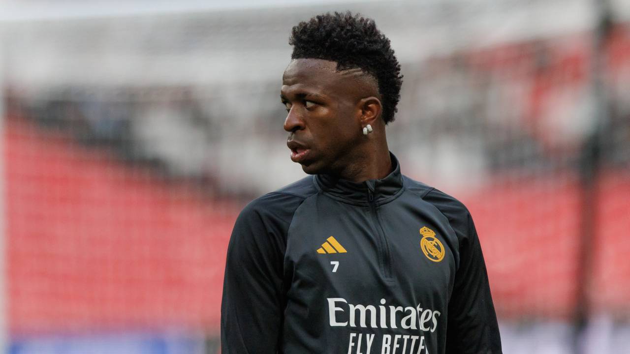 Vinícius Júnior avalia futuro no Real Madrid em meio a interesse de gigantes europeus