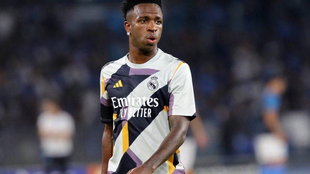 Possíveis mudanças no Real Madrid colocam futuro de Vinícius Júnior em discussão
