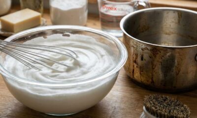 A melhor receita de espuma de limpar panela para deixar o alumínio brilhando como novo