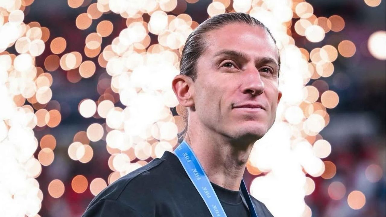 Filipe Luís entra no radar do Cruzeiro e volta a atrair interesse europeu