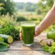 Conheça o suco verde que está deixando as pessoas com aparência dez anos mais jovem