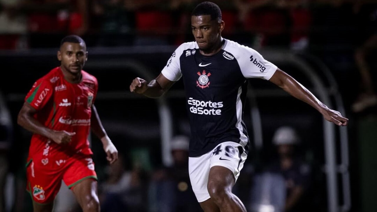 Corinthians pede 20 milhões de euros por jovem promessa e segura volante até 2027