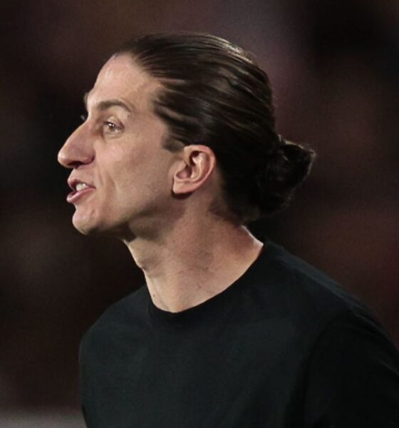 Gigante mexicano faz sondagem por Filipe Luís, ex-Flamengo, após saída de técnico do clube