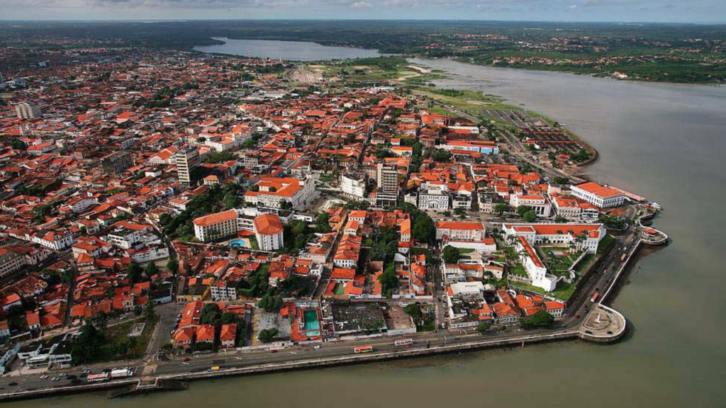 As 5 cidades brasileiras que fazem você se sentir em Portugal com ruas charmosas, arquitetura histórica e clima europeu