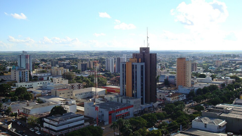Eleita a 4ª melhor do Brasil, cidade planejada do Paraná surpreende com avenidas largas e alta qualidade