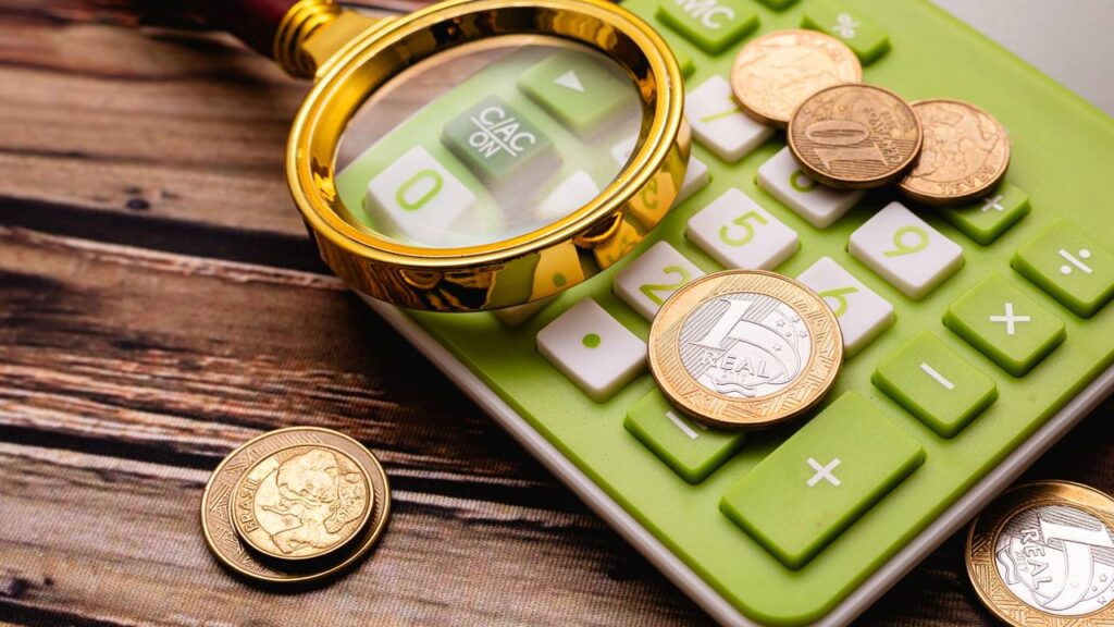 Os gastos desnecessários que você pode eliminar hoje e aliviar o orçamento no fim do mês