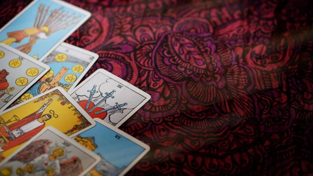 O que é divinação e por que tantas pessoas confiam nesses sinais