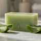 O melhor sabonete artesanal de aloe vera para transformar peles secas e maduras