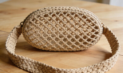 Aprenda a fazer uma bolsa de ombro em fio de malha luxuosa com passos simples