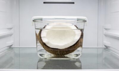 O erro comum ao guardar coco fresco que faz ele azedar rápido