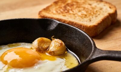 Ovos fritos comuns ganharão novos sabores com este ingrediente simples