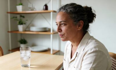 Beber pouca água afeta o corpo de maneiras que muita gente ignora