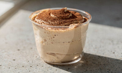 Mousse de café com leite Ninho fica leve, cremosa e impressiona mesmo com preparo simples e poucos ingredientes