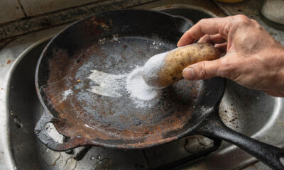 Misturar cascas de batata com bicarbonato de sódio: por que é recomendado e para que serve