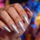 6 tendências de unhas de Carnaval 2026 para brilhar em todos os bloquinhos