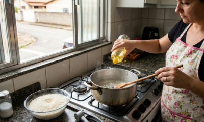 Esse truque simples deixa seu arroz soltinho
