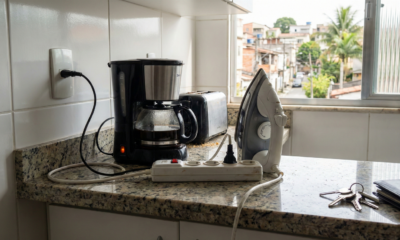 3 eletrodomésticos que você deve desligar antes de sair de casa, segundo especialistas