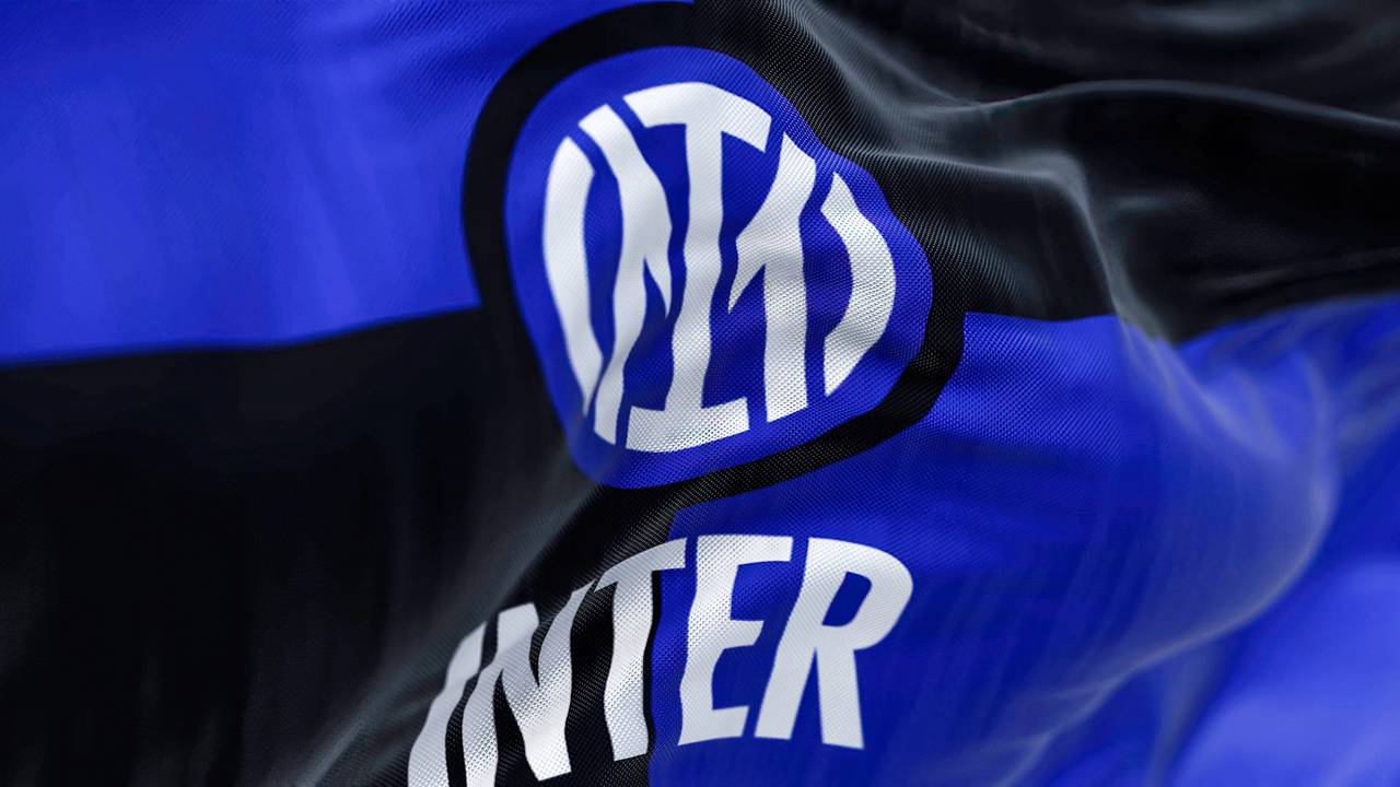 Inter de Milão planeja investida estratégica por volante, jovem promessa do Corinthians, para 2026