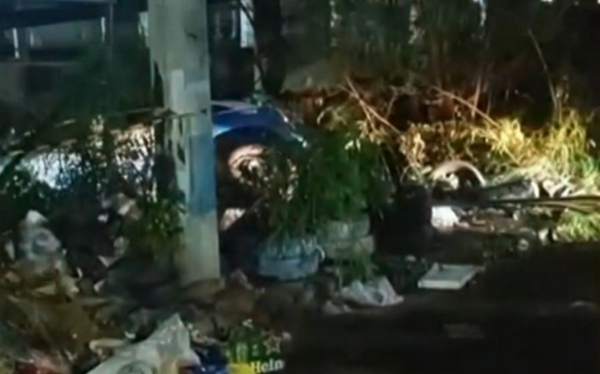 Viatura da PM cai em rio durante perseguição policial em Tomás Coelho