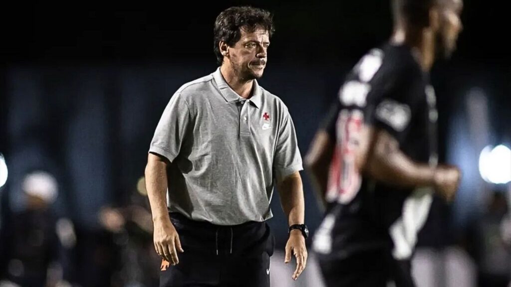 Fernando Diniz deixa o Vasco em meio a sequência negativa