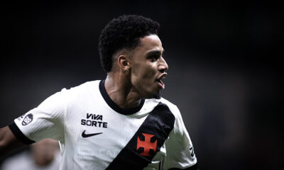 Após gol, Brenner pode voltar a ganhar chances pelo Vasco